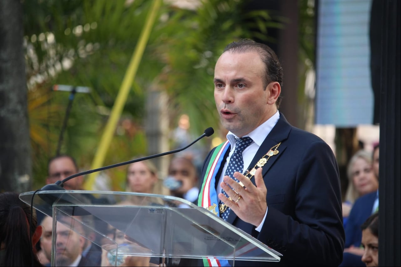Discurso de Alejandro Eder.