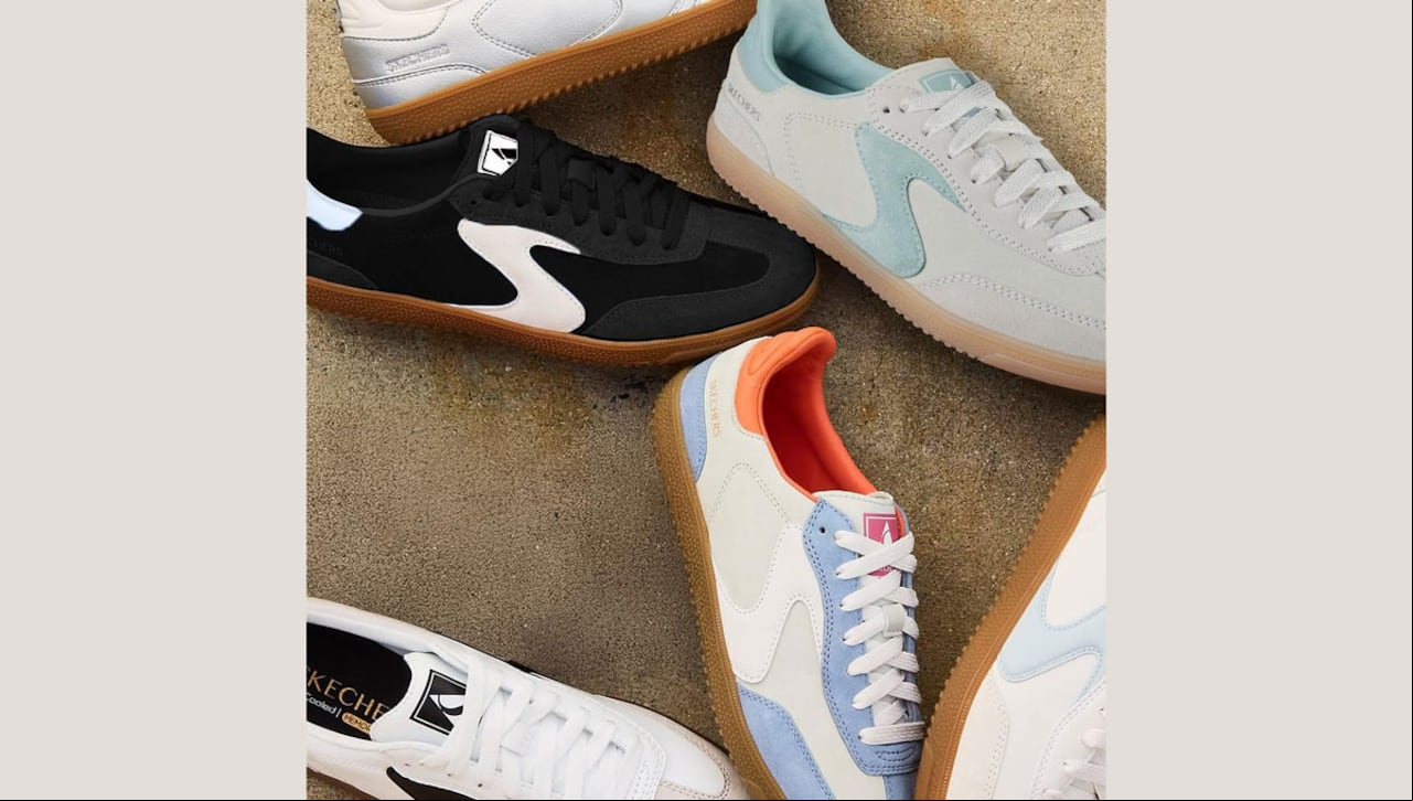 Los Skechers HotShots, disponibles en colores esenciales como negro, blanco, beige, azul y gris, han sido pensados para adaptarse a todo tipo de estilos y ocasiones.