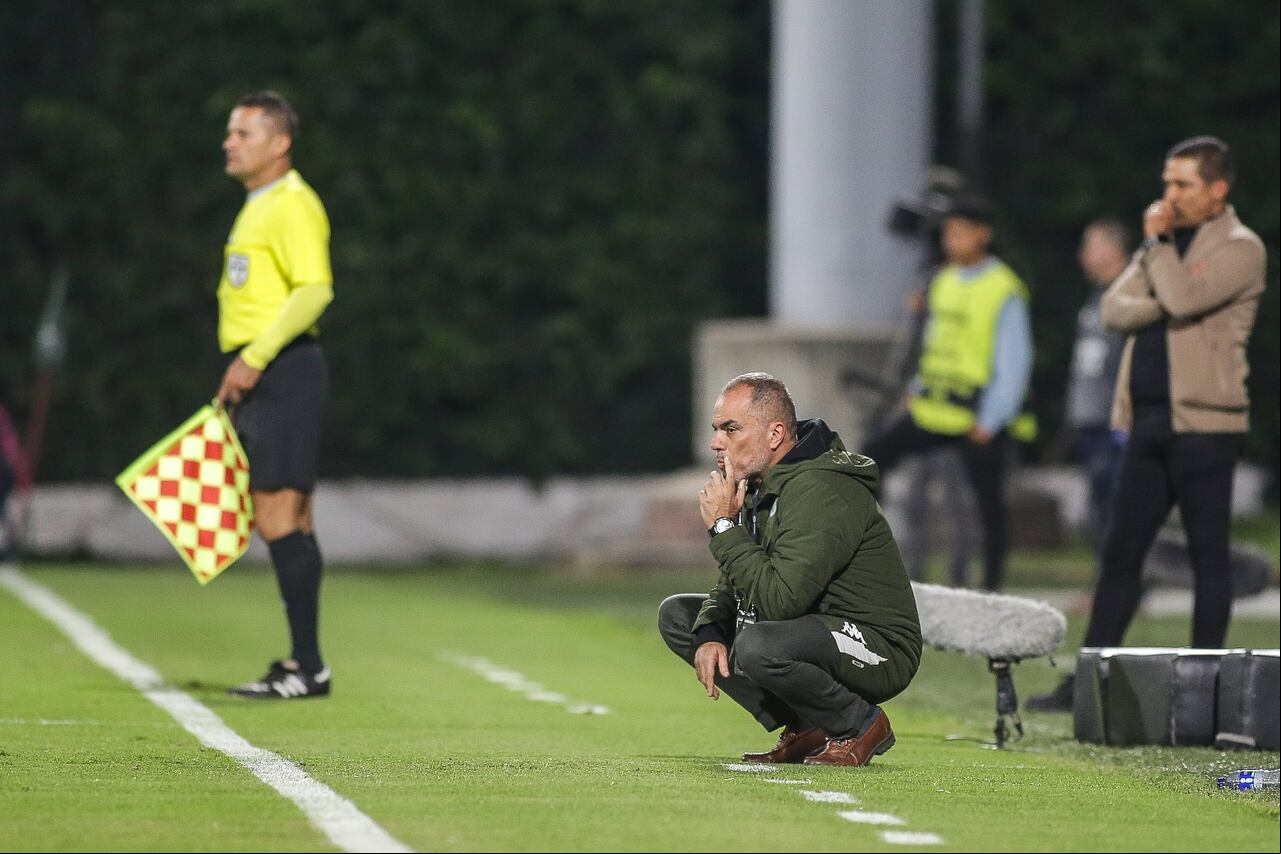 Bogotá. Marzo 8 de 2024. La Equidad enfrenta al Deportivo Cali por la fecha 11 de la liga BetPlay, en el estadio Metropolitano de Techo.(Colprensa - John Paz)
