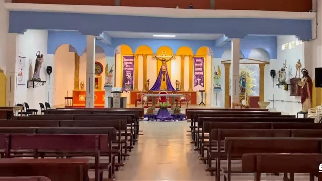 Robo parroquia de Cerrito. Facebook: El Mister Oficial. Ladrones entraron por el techo y robaron una iglesia en El Cerrito, en el Valle