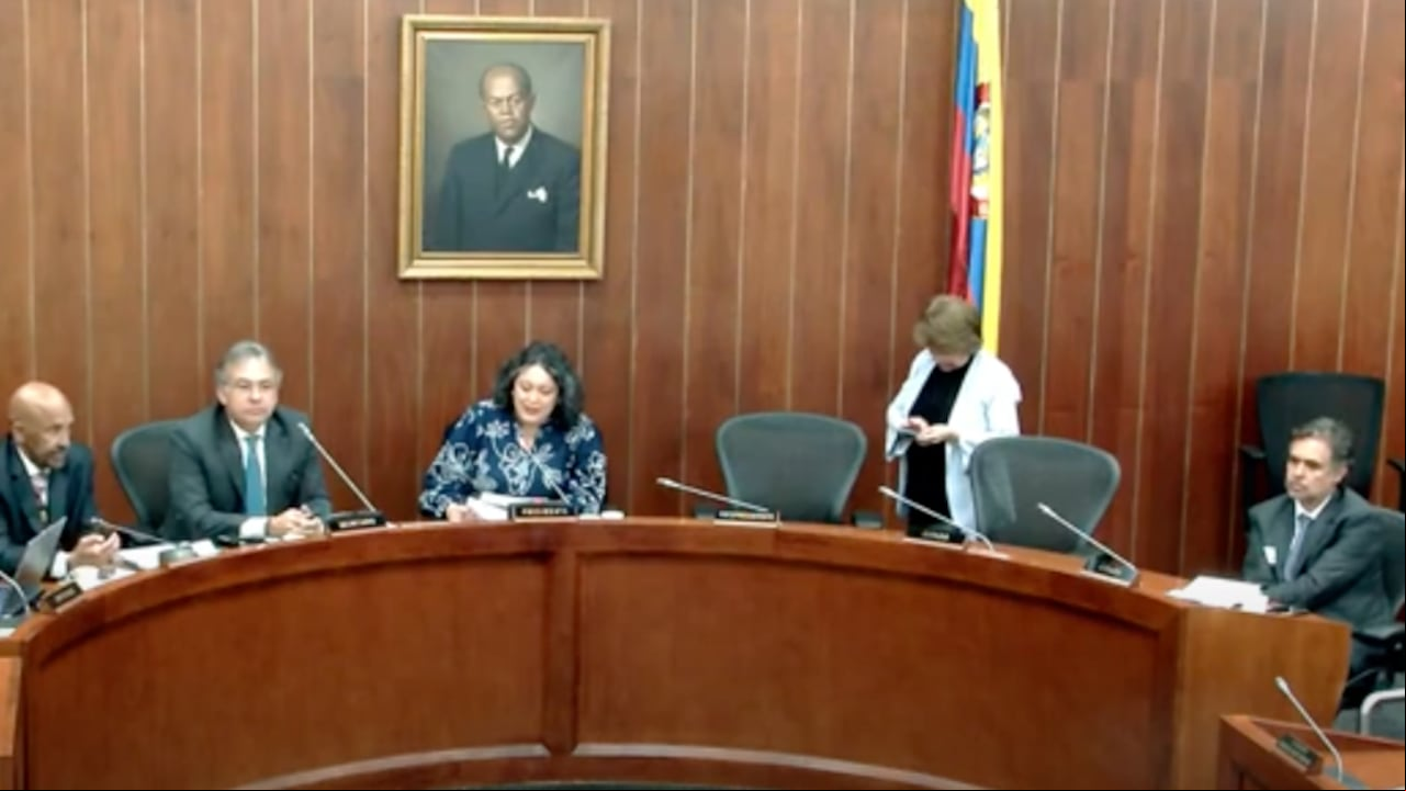 Debate en Comisión IV de Senado