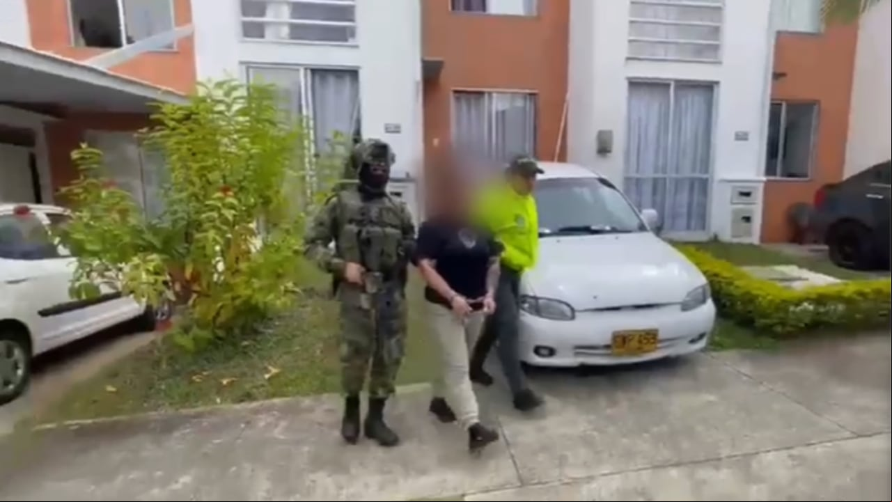 'La Mona' es señalada de los delitos de homicidio, concierto para delinquir y tráfico de estupefacientes.
