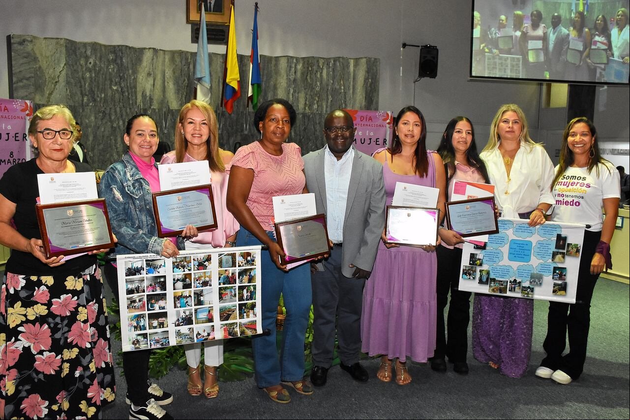 El concejo de Cali conmemoró el Día Internacional de la Mujer, con un homenaje a las mujeres lideresas campesinas de la ciudad región Santiago de Cali.