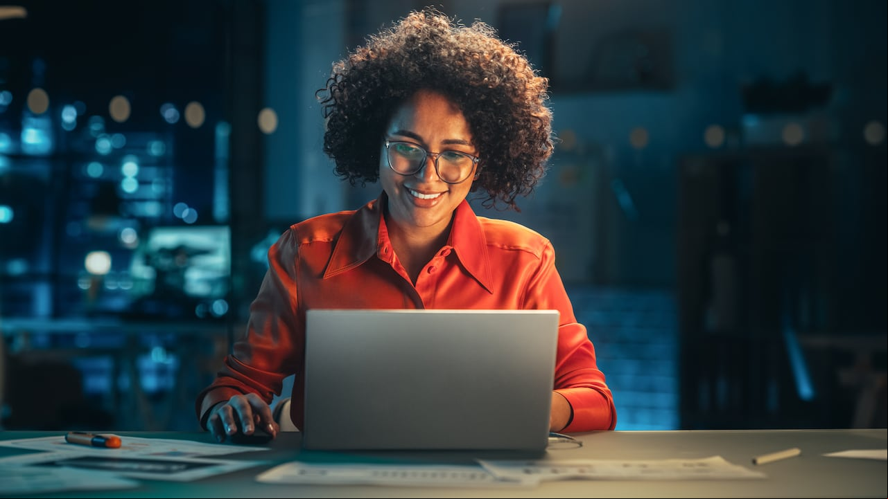 La participación de las mujeres en el sector TIC ha aumentado considerablemente, las nuevas tecnologías generan hoy por hoy nuevos cargos laborales en las empresas.