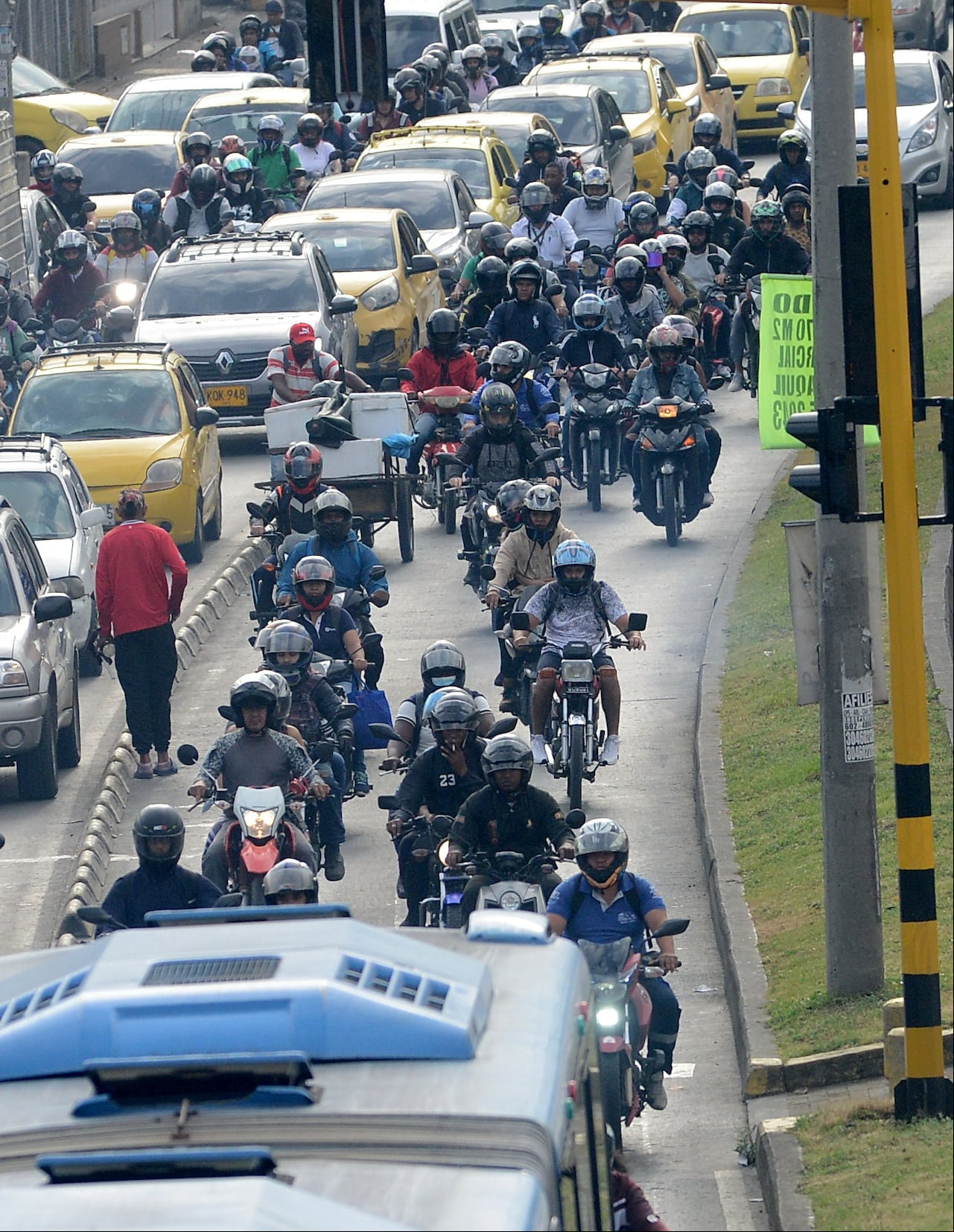 Cali: Informe imprudencia y alta accidentalidad de motociclistas en Cali.