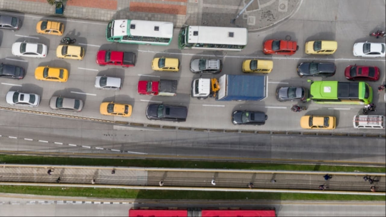 La capital es una de las ciudades del mundo con una gran afluencia de tráfico en sus vías.