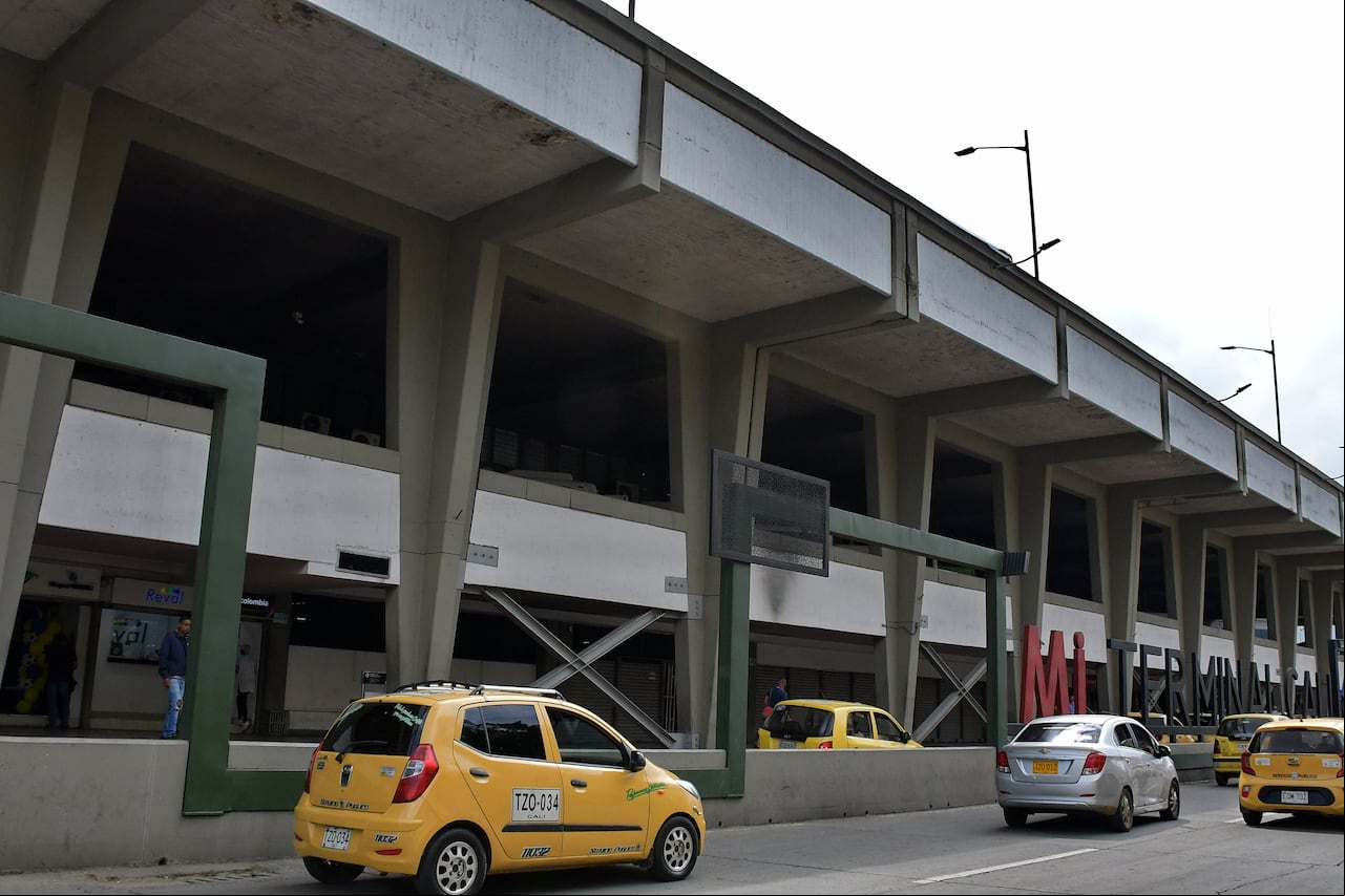 Múltiples problemas , rodean la terminal de transporte terrestre de Cali. Fotos Raúl Palacios / El Pais.