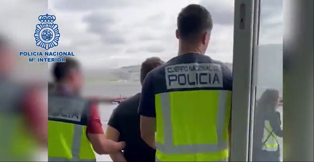 Desarticulan una red criminal que facilitaba la entrada irregular en España de migrantes.