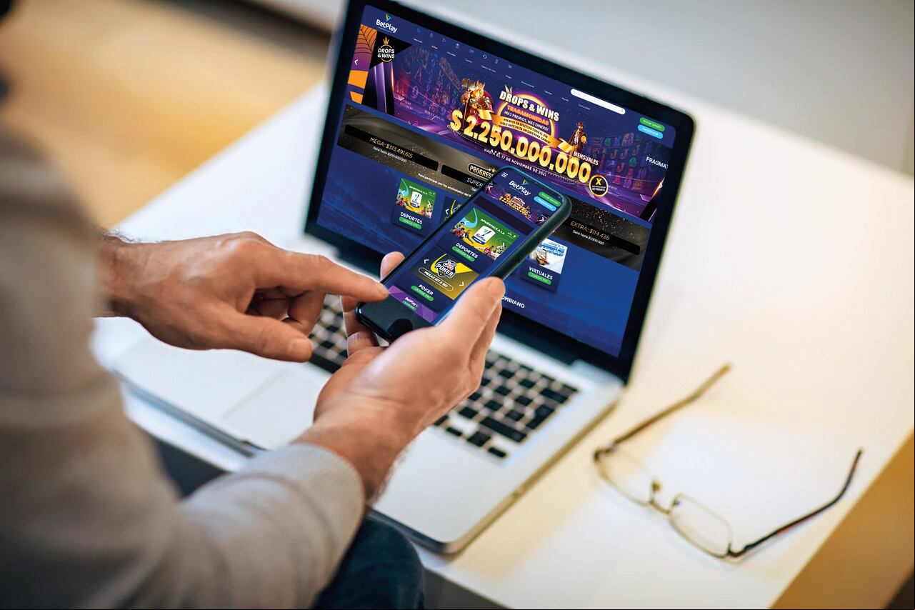 Progressive Play es un novedoso sorteo acumulado en el que al apostar desde mínimo 500 pesos es posible ganar hasta 500 millones.