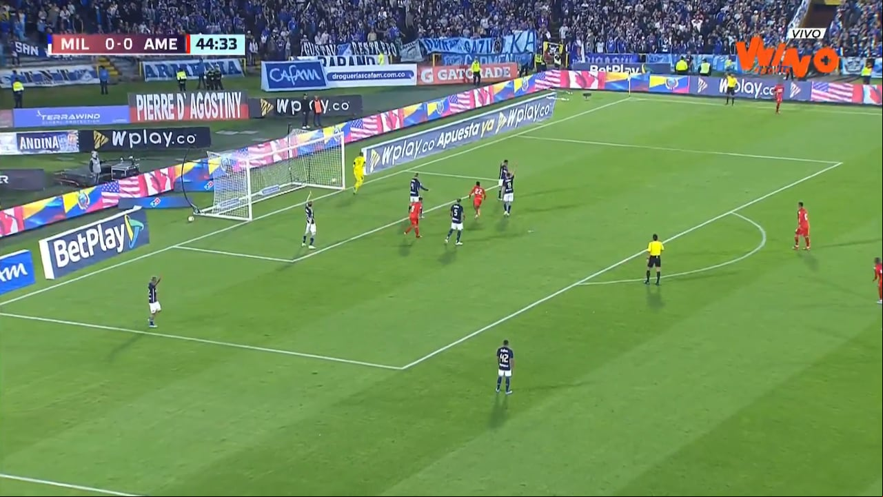 Un gol del América fue anulado ante Millonarios en el estadio El Campín.