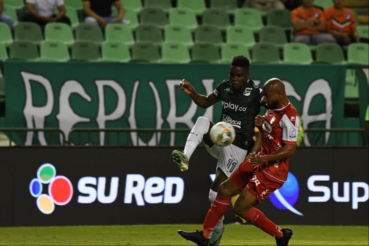 Deportivo Cali Santa fe en el estadio de Palmaseca