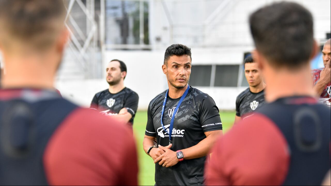Lucas González ya tuvo su primera practica con Central Córdoba.