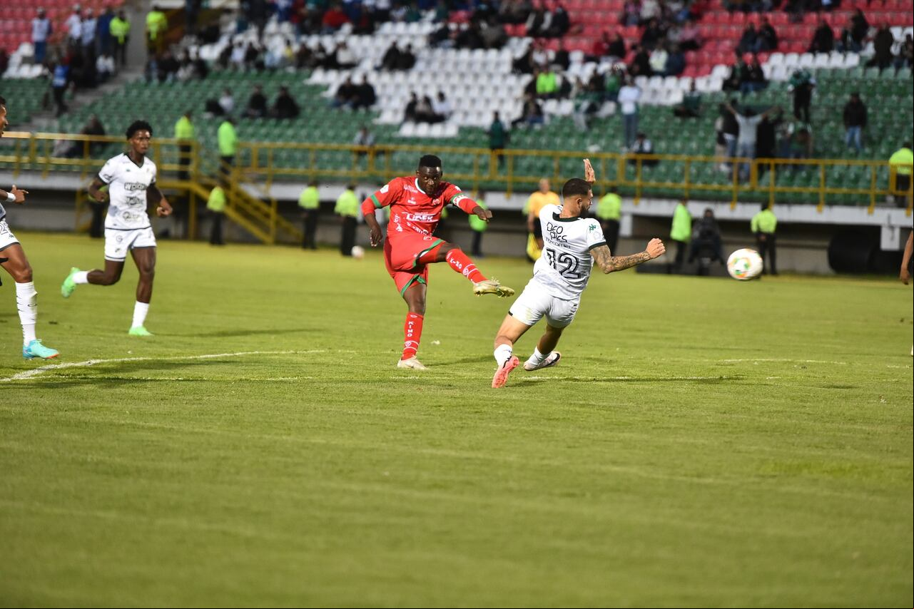 Patriotas y Deportivo Cali se enfrentaron en el estadio La Independencia de Tunja, en un juego correspondiente a la fecha 12 de la Liga BetPlay 2024-II.
