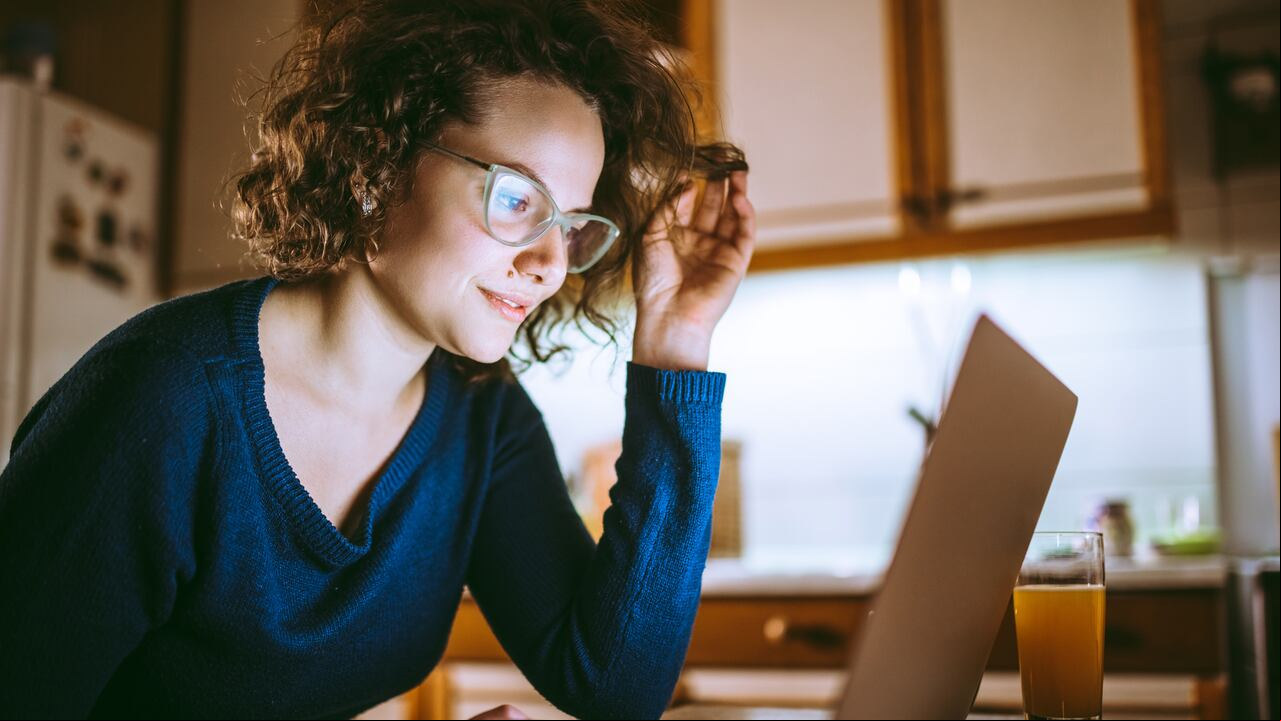 Descubra la manera de compartir la conexión de Wi-Fi desde un computador