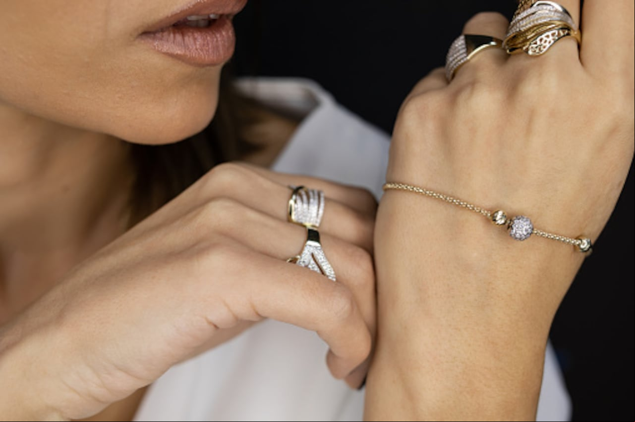Joyas de plata. Foto: Getty
