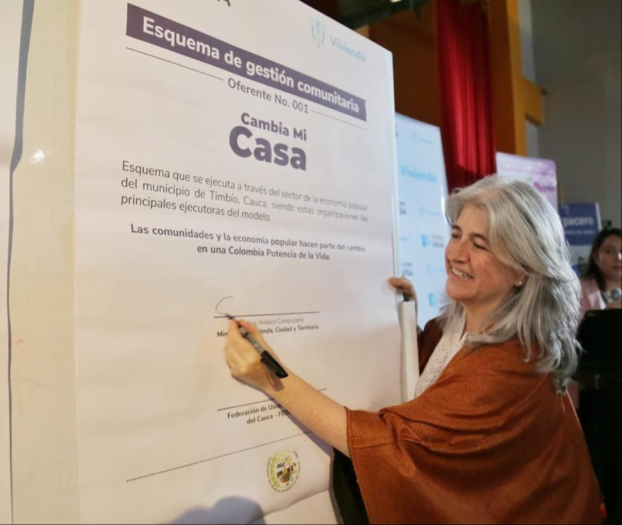 programa Cambia Mi Casa, para la ejecución de 600 mejoramientos de vivienda rurales y urbanas.