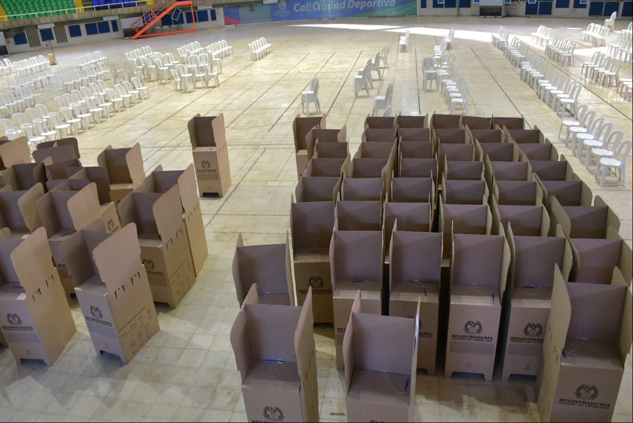 Coliseo del pueblo listo para la realización de la consulta sobre el Área Metropolitana este domingo.