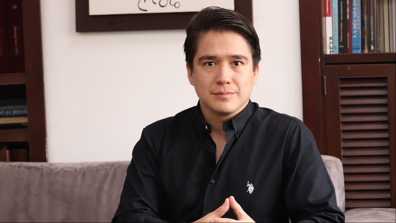 Oscar Eduardo Vivas Astudillo Secretario de Desarrollo Económico y Competitividad del Valle