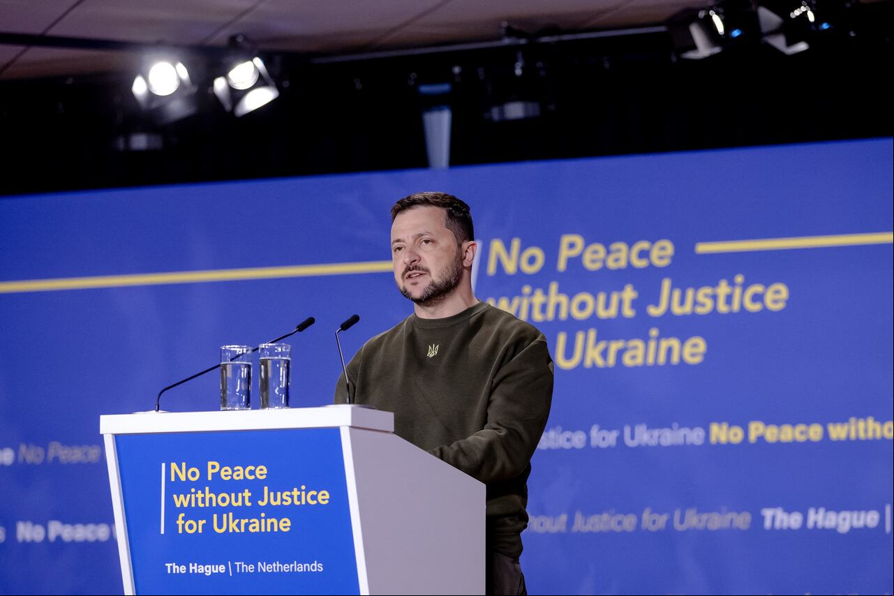 El presidente de Ucrania, Volodymyr Zelensky, pronuncia un discurso en el en su primera visita a los Países Bajos.