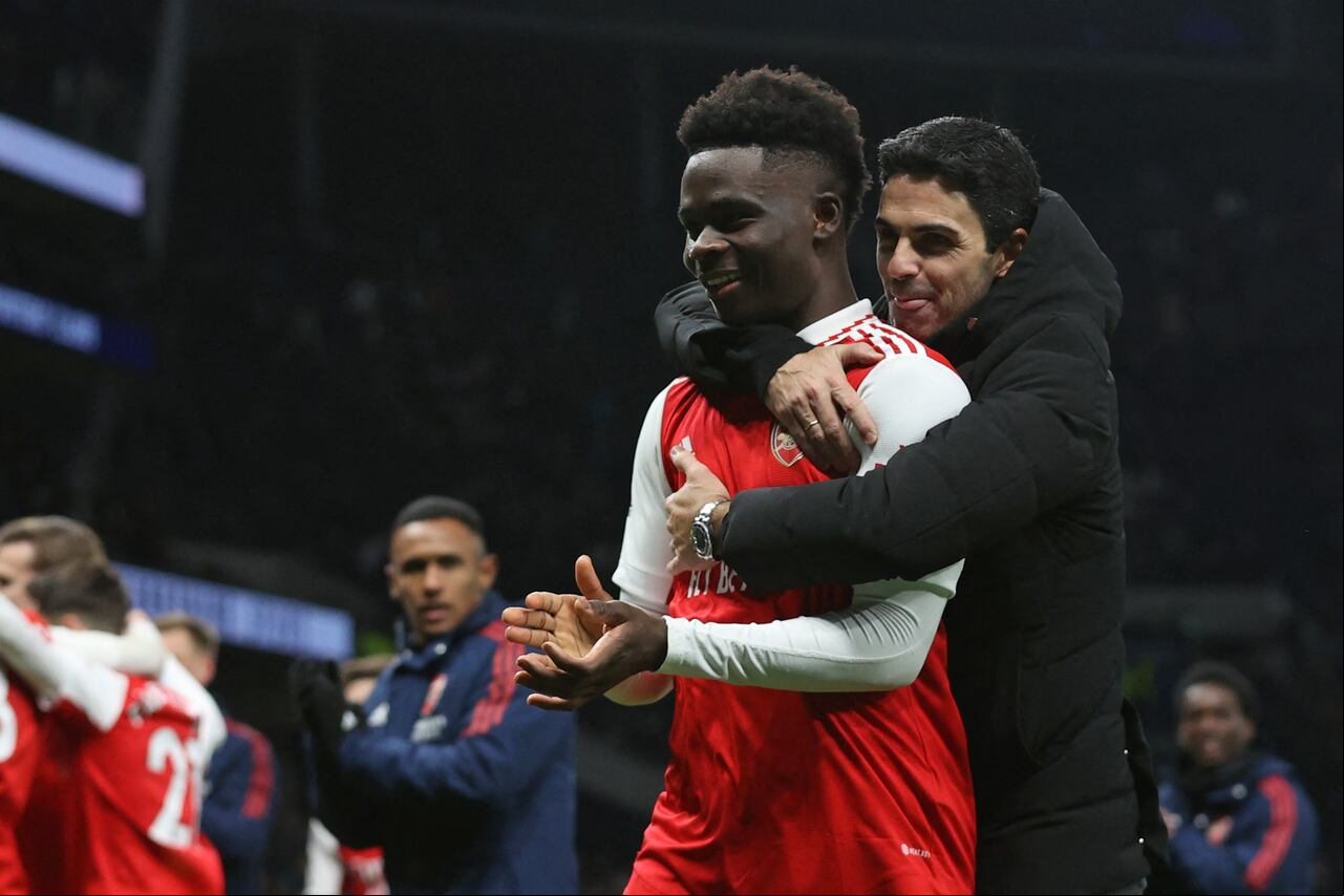 Mikel Arteta ilusiona a Arsenal con título en Inglaterra que no consigue desde 2004.