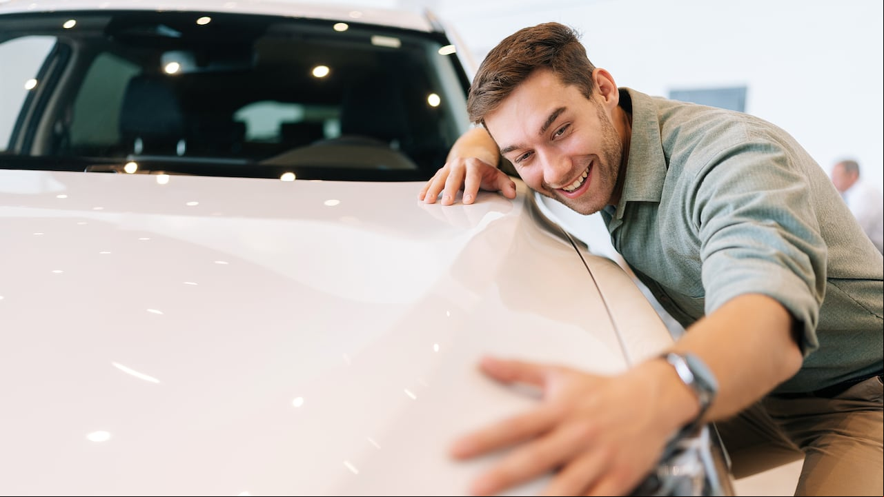 La venta de carros en Colombia sigue teniendo altibajos.