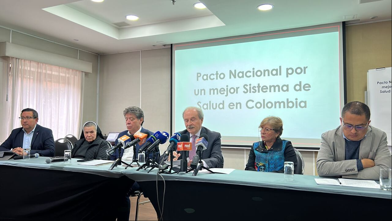 Gremios, s, asociaciones firmaron pacto por la defensa de la salud.