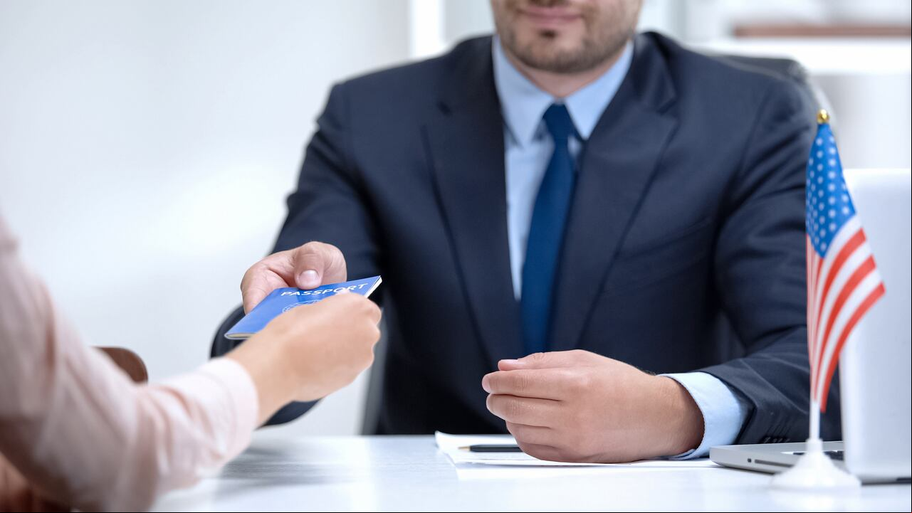 Reprogramar una cita para obtener una visa estadounidense puede parecer complicado, pero con la información adecuada, el proceso se simplifica. Se presenta un paso a paso sobre cómo realizar este ajuste y mejorar las oportunidades de aprobación.