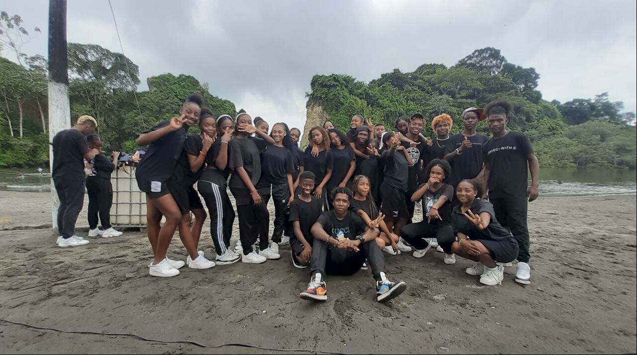 Son 45 muchachos entre los 9 y los 23 años los que componen el colectivo urbano, que encontró en el baile el mejor talento para trabajar por Tumaco.