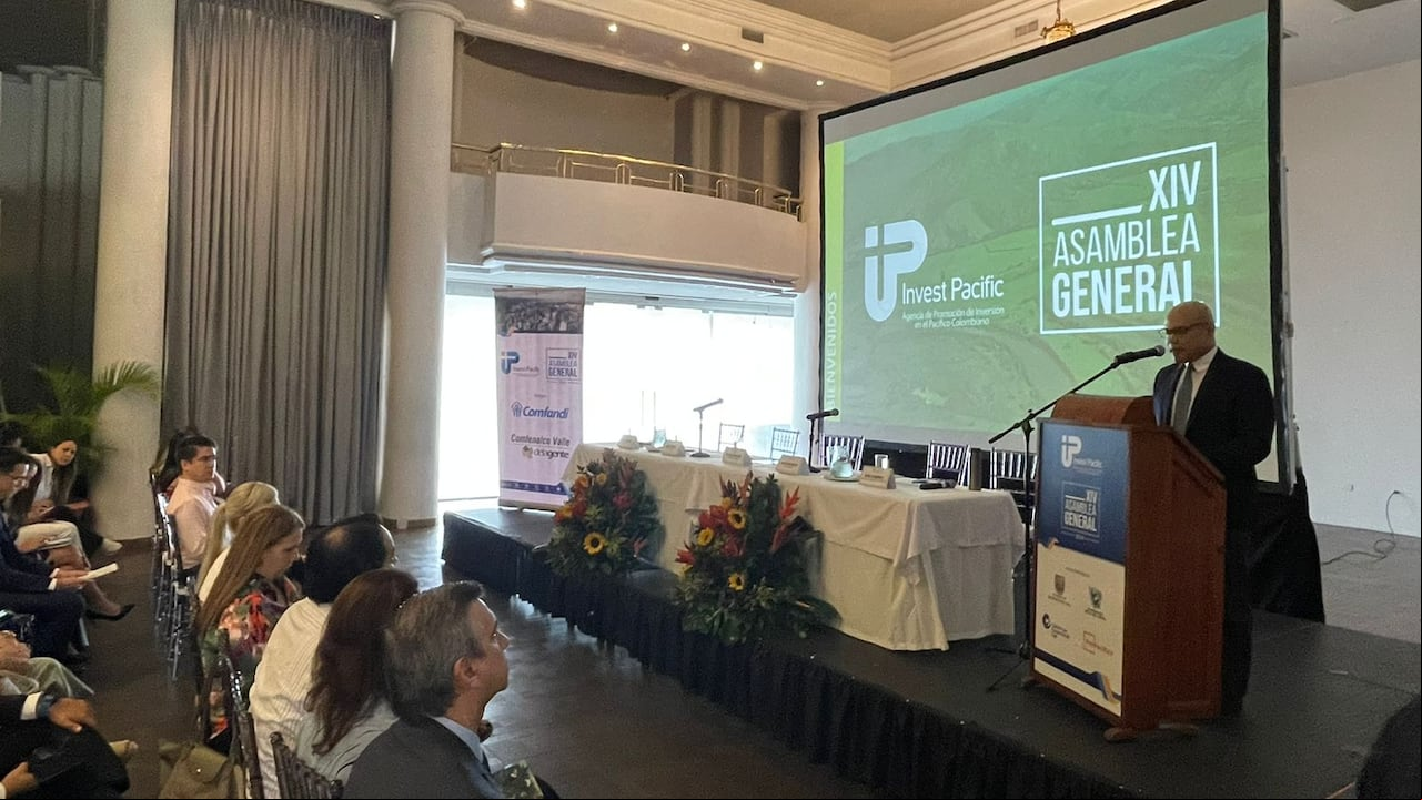 Representantes del sector empresarial del Valle del Cauca y compañías de capital extranjero con operaciones en la región estuvieron presentes ayer en la Asamblea de Invest Pacific.
Foto: Cortesía Invest Pacific para El País