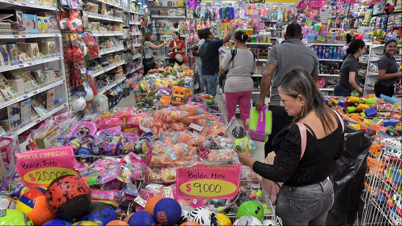 Activación del comercio en el centro de Cali en diciembre.