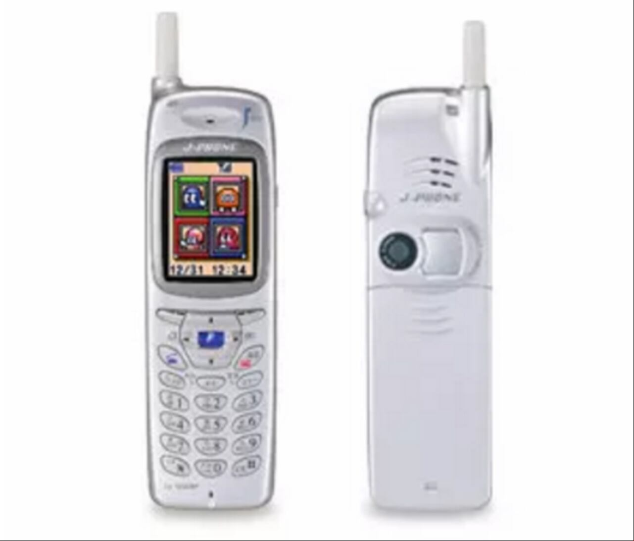 Este teléfono móvil fue marcó el comienzo de una nueva era en la forma en que las personas capturaban los momentos.