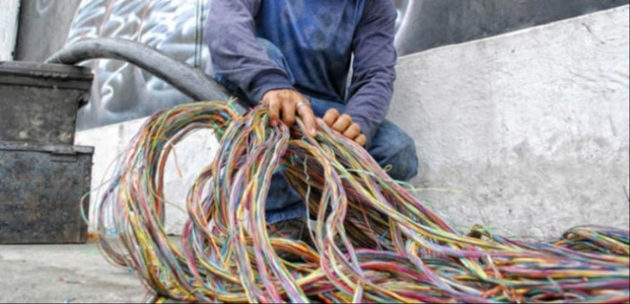 Robo de cable telefónico en Cali sería parte de una pirámide delincuencial.