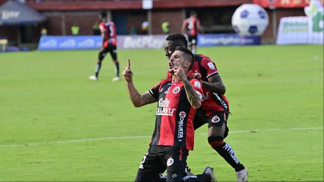 Jonathan Agudelo se reportó con un golazo ante Junior