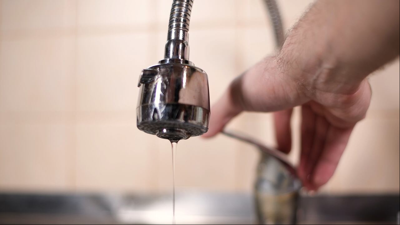 Descubra cómo la modernización de electrodomésticos y el uso consciente del agua pueden ayudarlo a ser más eficiente en sus actividades hogareñas.
