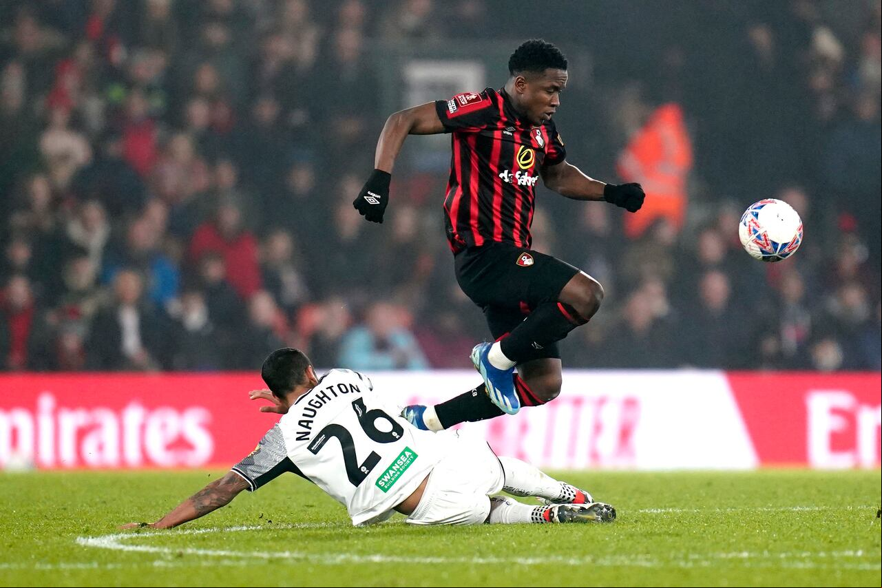 Bournemouth vs Swansea - FA Cup - Luis Sinisterra