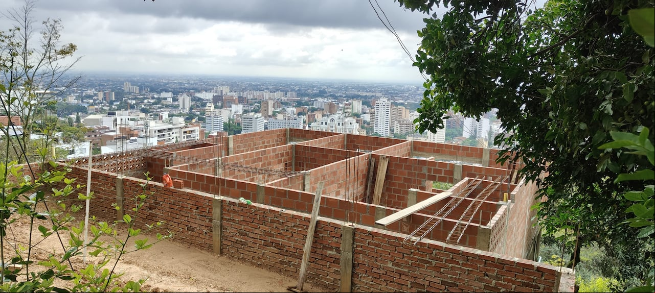 Cali: Denuncias en Bataclán, subida a las Tres Cruces. foto José L Guzmán. EL País