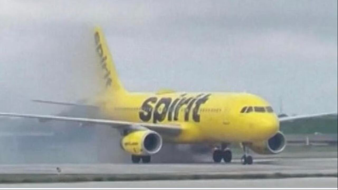 Emergencia por avión que venía de Estados Unidos con destino a Medellín y tuvo que aterrizar en Cartagena; ¿qué pasó?