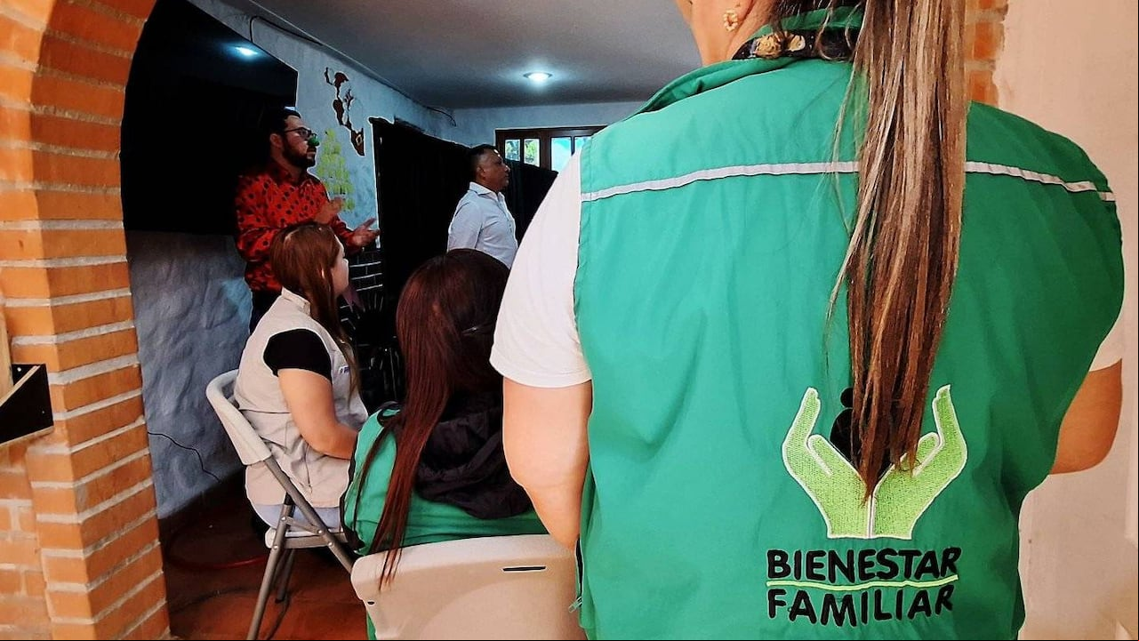 El futuro de miles de beneficiarios de los programas del Icbf sigue en vilo mientras agentes educativas y madres comunitarias esperan una respuesta concreta que permita evitar la paralización de sus actividades, esenciales para la población más vulnerable de Cali y otras regiones.