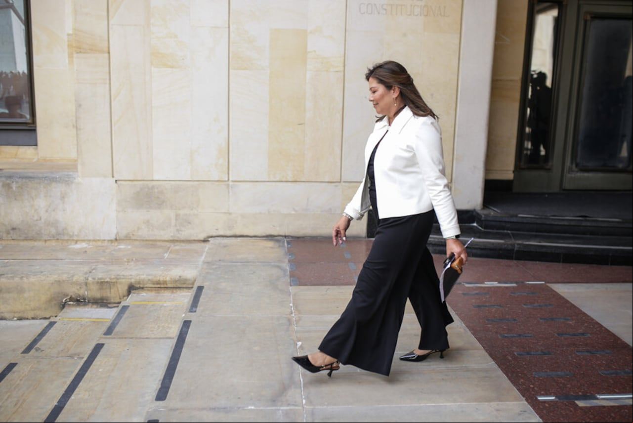 En este nuevo cargo, Ángela María Buitrago pasará a orientar la política de drogas, el Inpec, la Uspec y además, buscará sacar adelante el proyecto de la reforma a la justicia.