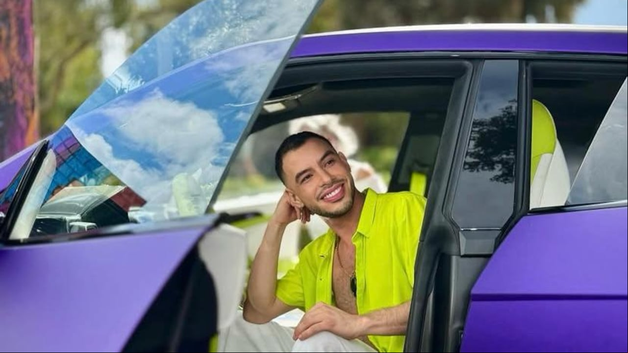 Michael Mejía, el joven de origen colombiano que ganó el lamborgini rifado por Shakira, ahora lo está subastando por falta de presupuesto.
Foto tomada de la red social de Mejía