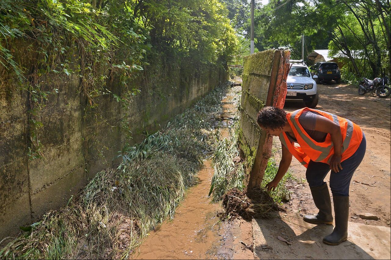 Afectaciones por lluvias en Bataclán y alrededores.