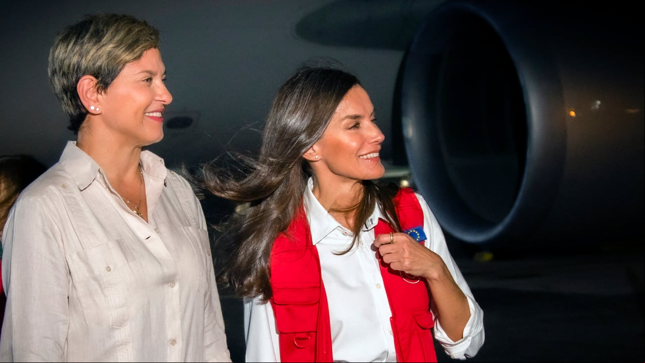 Reina Letizia y Veronica Alcocer