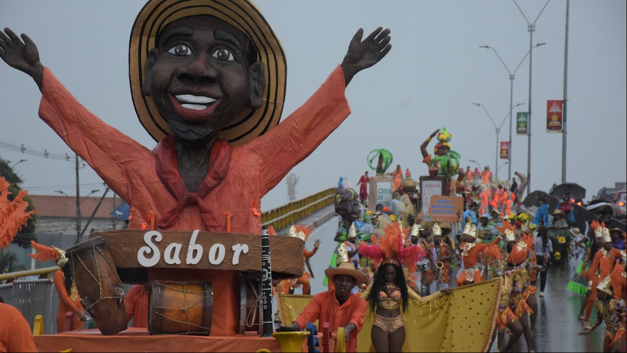 El Carnaval de Cali Viejo es uno de los más antiguos de la ciudad en esta Feria de Cali número 67 de 2024. Jorge Orozco / El País. Carnaval de Cali Viejo - Feria de Cali