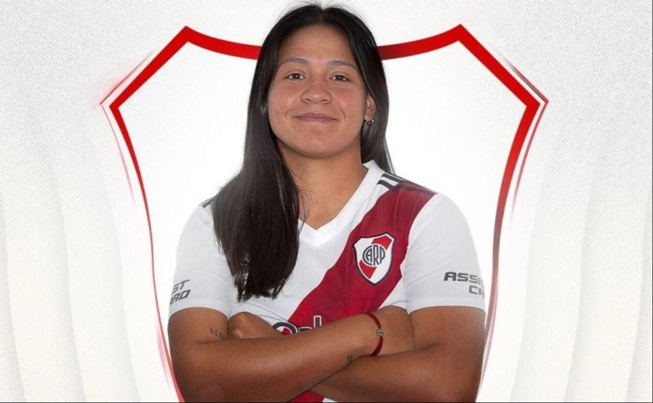 El encuentro entre River Plate y América de Cali femenino se vio marcado por una situación impactante: una futbolista experimentó convulsiones en medio del juego.