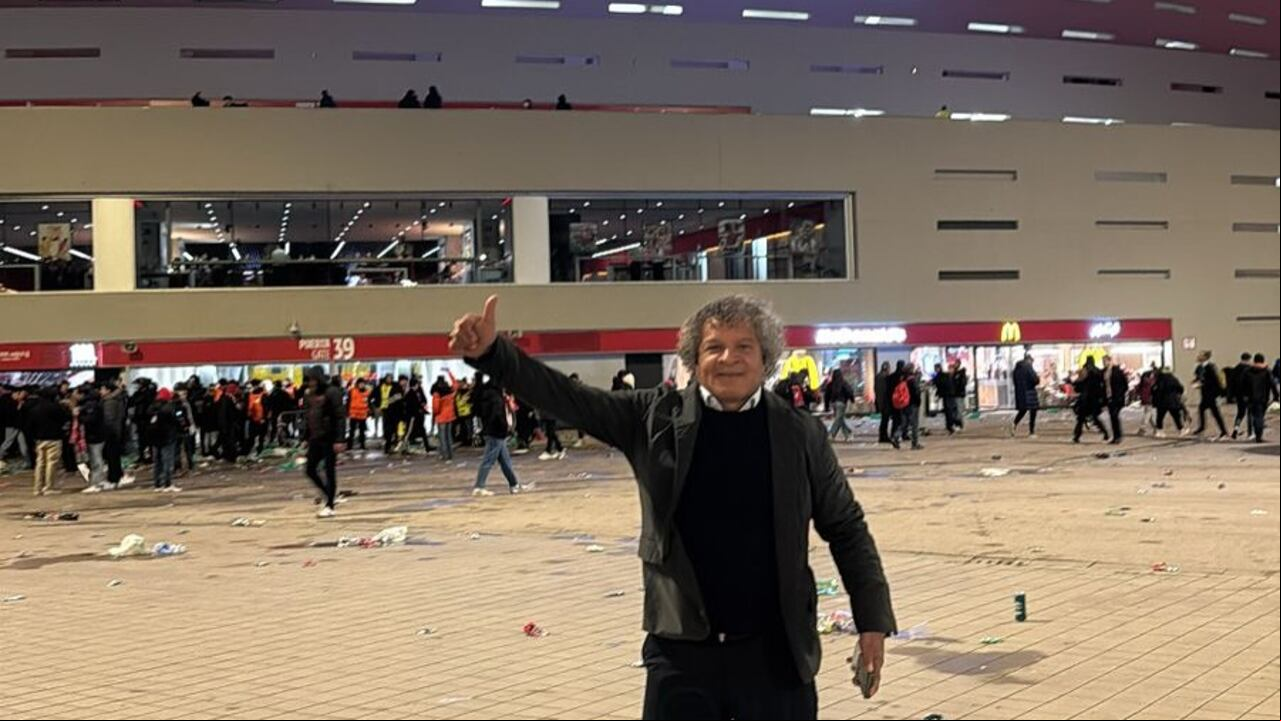 Alberto Gamero a las afueras del Riyadh Air Metropolitano, casa del Atlético de Madrid.