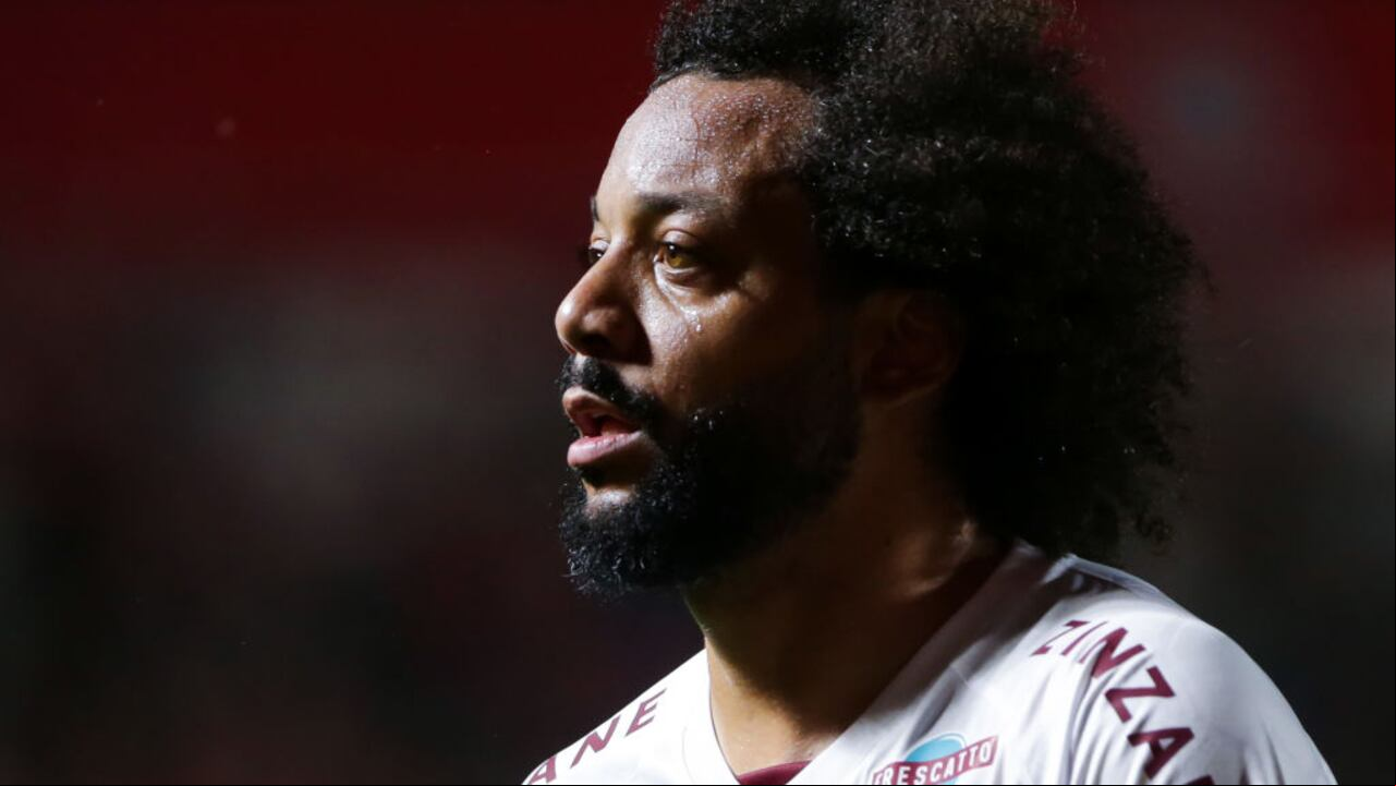 BUENOS AIRES, ARGENTINA - AUGUST 01: Marcelo of Fluminense looks on during the Copa CONMEBOL Libertadores round of 16 match between Argentinos Juniors and Fluminense at Diego Maradona Stadium on August 01, 2023 in Buenos Aires, Argentina. (Photo by Daniel Jayo/Getty Images)