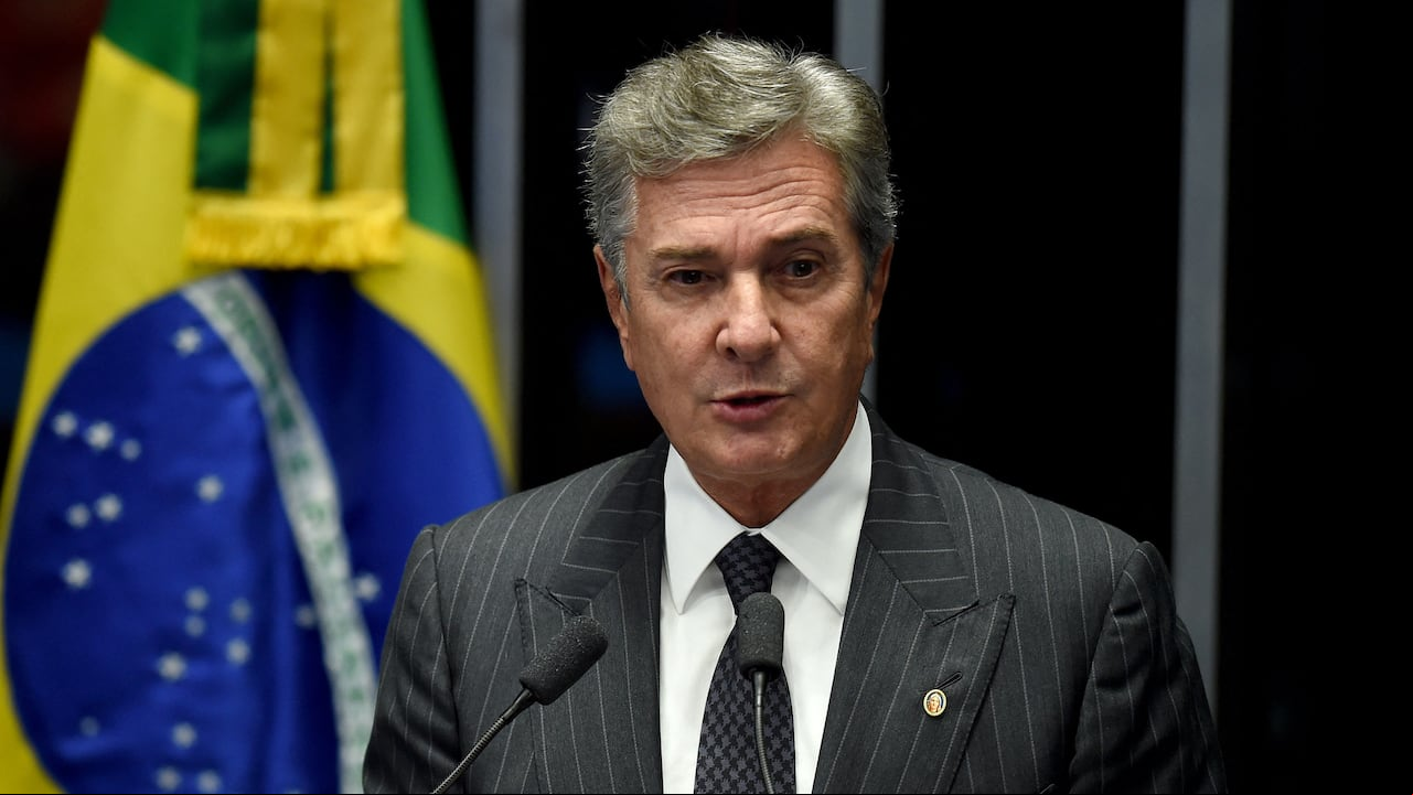 Fernando Collor de Mello fue presidente de Brasil entre 1990 y 1992, al ser el primer mandatario electo tras la restauración de la democracia en dicho país.