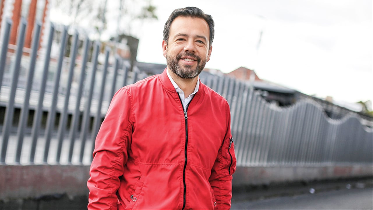 CARLOS FERNANDO GALÁN