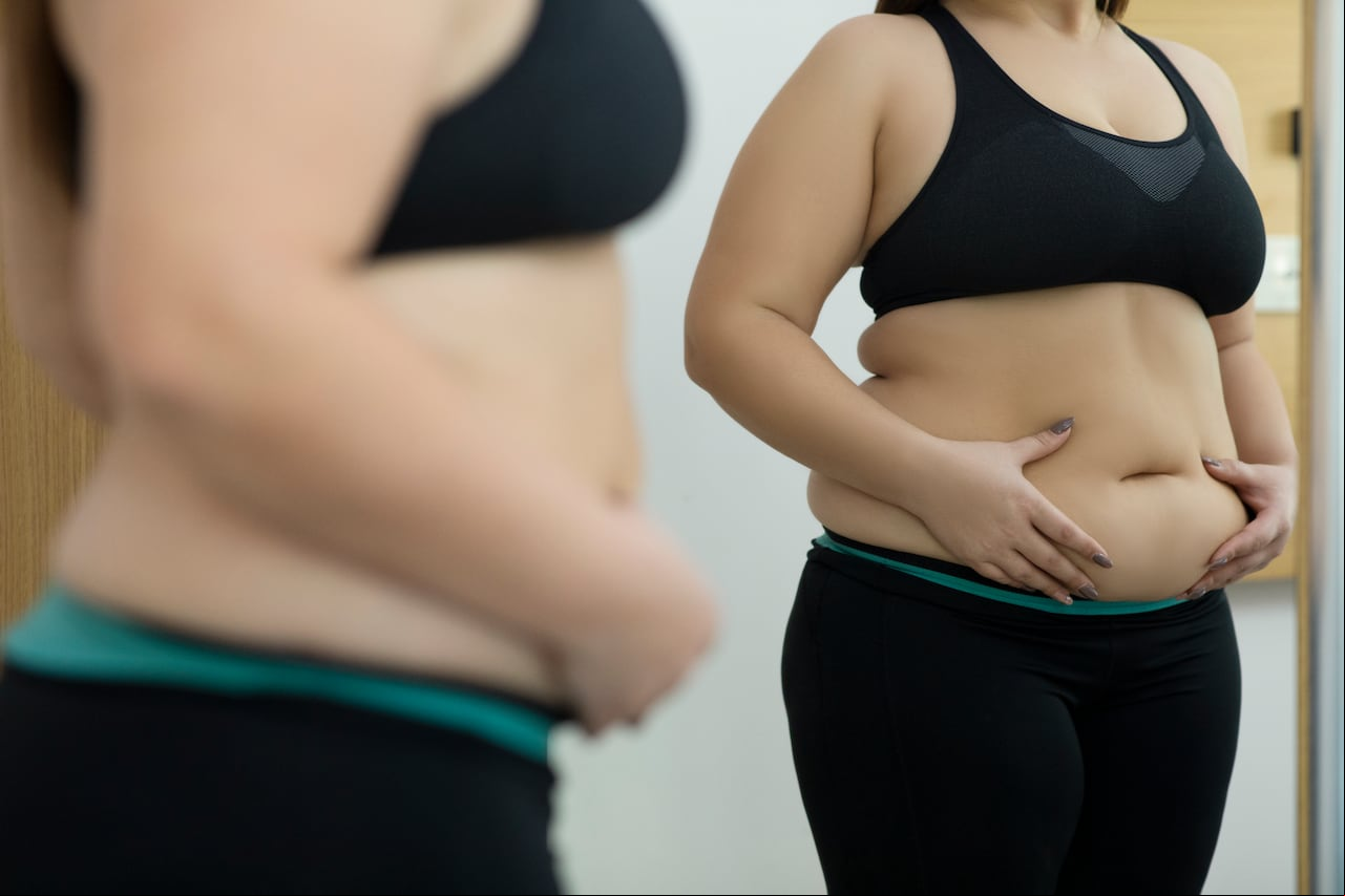 Es importante incluir a una dieta balanceada frutas y verduras porque no tienen un alto índice calórico.