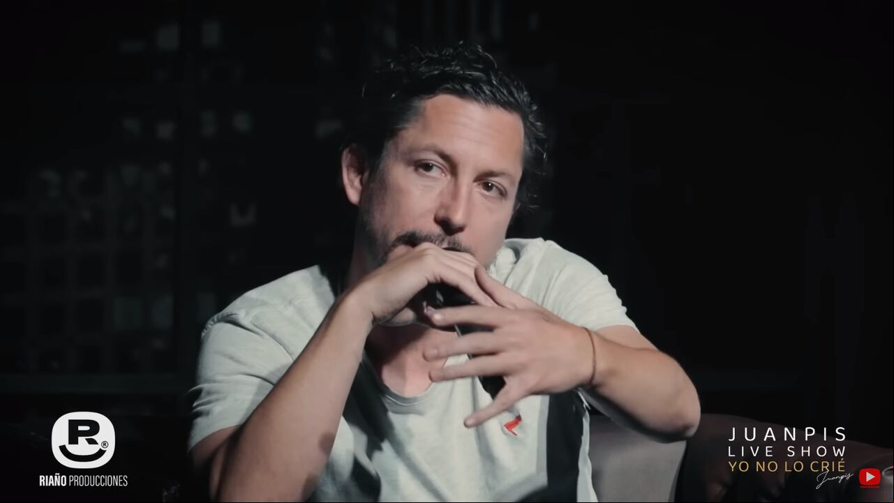 Riaño sostuvo que había sido un día difícil y por eso tuvo que contener varias veces las lágrimas, además de disculparse por no dar “su mejor presentación”.